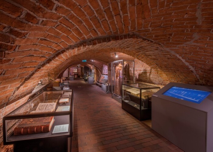 15367__WWF6344__zz__b