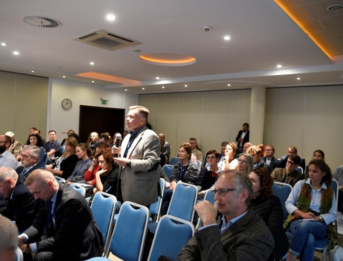 0b1744d983c59b1df7e51c7a1346512f_resized_800_800_auto_100