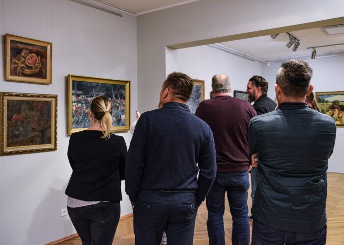 Organizatorami wystawy są Kujawskie Centrum Kultury i Miasto Inowrocław. Dzięki uprzejmości organizatorów prezentujemy zdjęcia z INO CLASSIC FESTIWAL