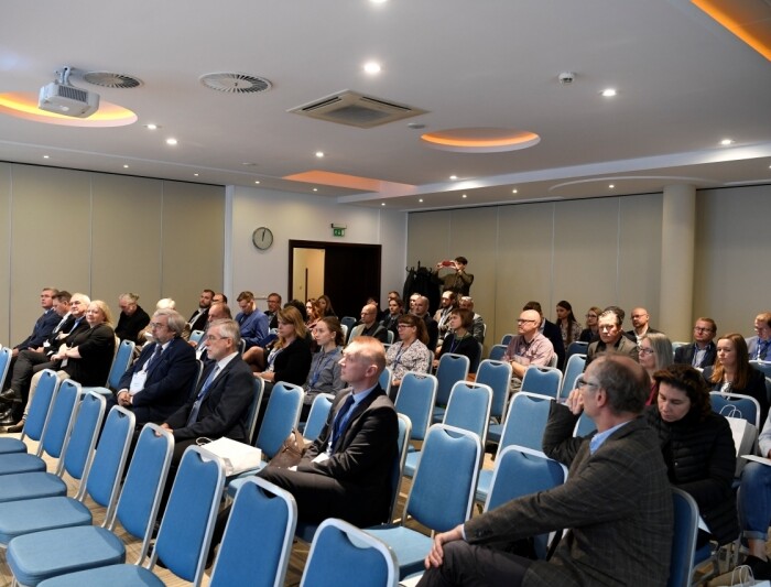 1aecc4061dedcd72ce36d8bfc92315f9_resized_800_800_auto_100